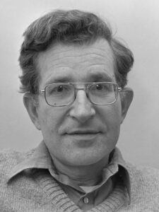 Potret Noam Chomsky pada tahun 1977