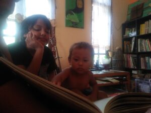 Doktrin Anak Menggauli Buku