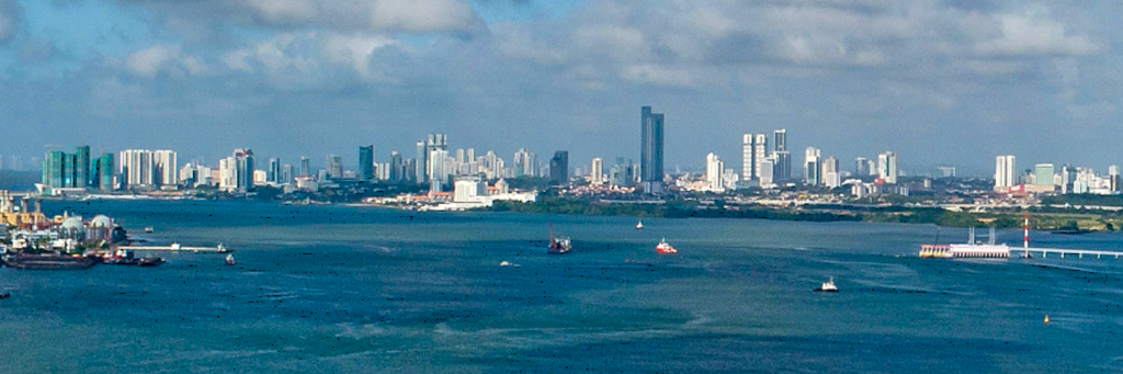 Pemandangan latar langit bandar Johor Bahru