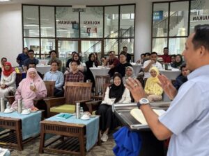 Sesi Wacana Johor nan Jauhar bersama peserta dan penceramah.